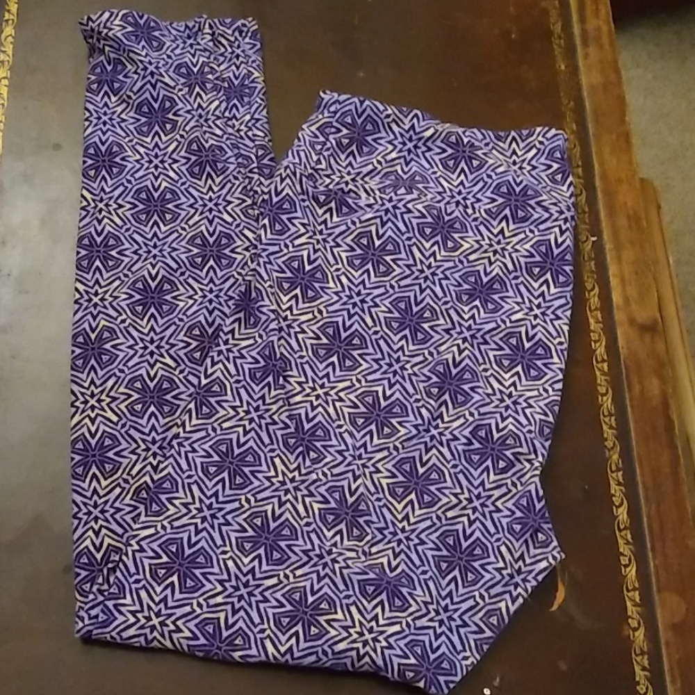 LLR TC purple leggings w stars
